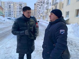Александр Бондаренко встретился с представителем Общественного совета микрорайона Ласточкино 